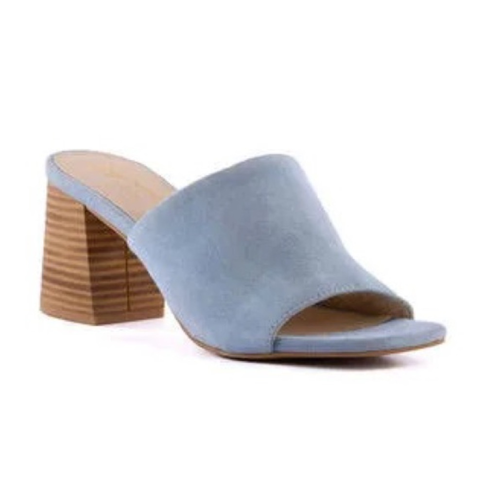 Seychelles Adapt heel leather sandals in light blue size 7.5